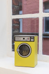 <p>Pentti Monkkonen, <em>Coin Laundry, </em>Inkjet auf Papier, selbstgemachte Nudeln (Wasser, Hartweizen), 2022. Foto: Fred Dott.</p>