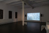 <p>Ausstellungsansicht, Caterina De Nicola, The Unswept Floor; Courtesy die Künstlerin und Halle für Kunst Lüneburg, 2024.</p>